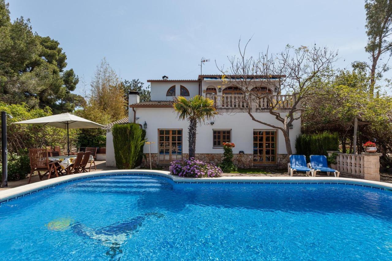 Villa Gessami Bellvei del Penedes Exterior foto